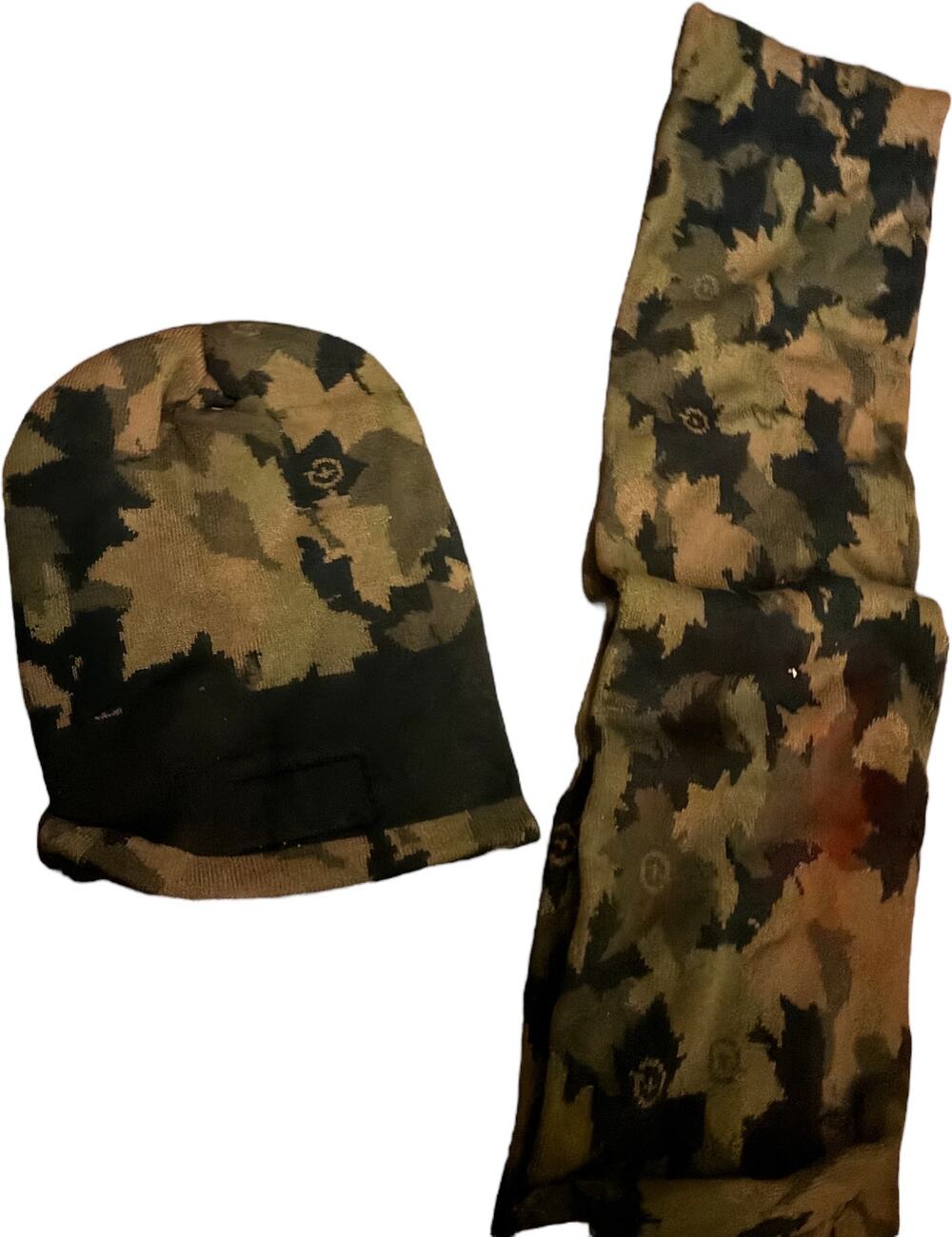 LRG Lifted Research Group Beanie & Scarf Set. NWT